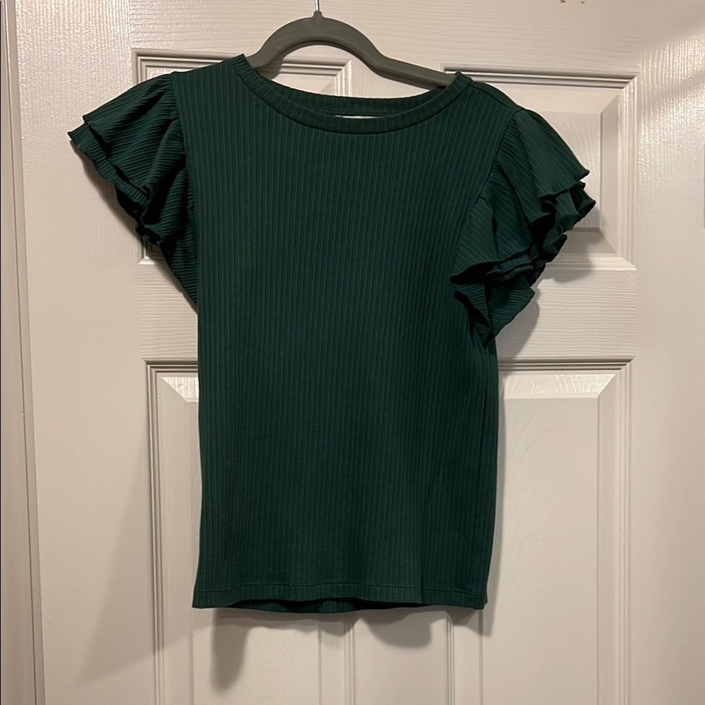 LOFT Green Ruffled Fitted Blouse